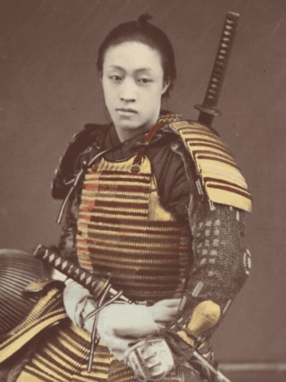 Actor-in-Samurai-Armor-Sukuki-Shin'ichi-1870-featured