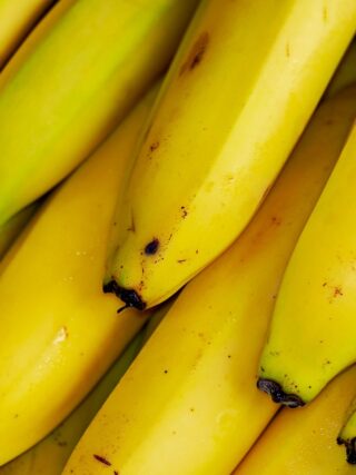 benefits-of-eating-a-banana-before-bed-andreia-philosophy