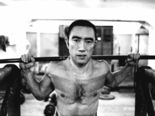 yukio-mishima-narcissism-of-unkempt-physicality